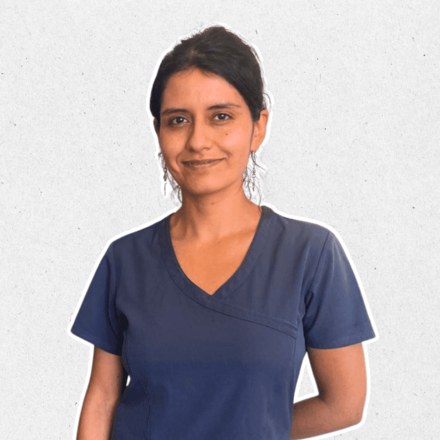 Dra. Yolanda Reyes, Periodoncista